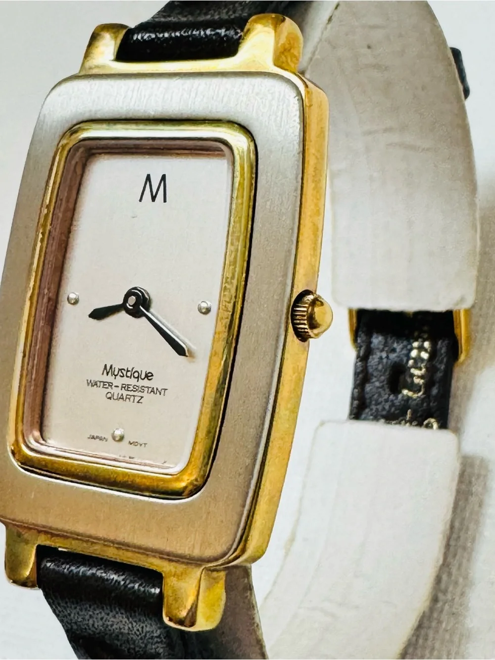 Vintage Mystique Midsized Women's Ultra Thin Retro Tank Watch Gold Brown Leather